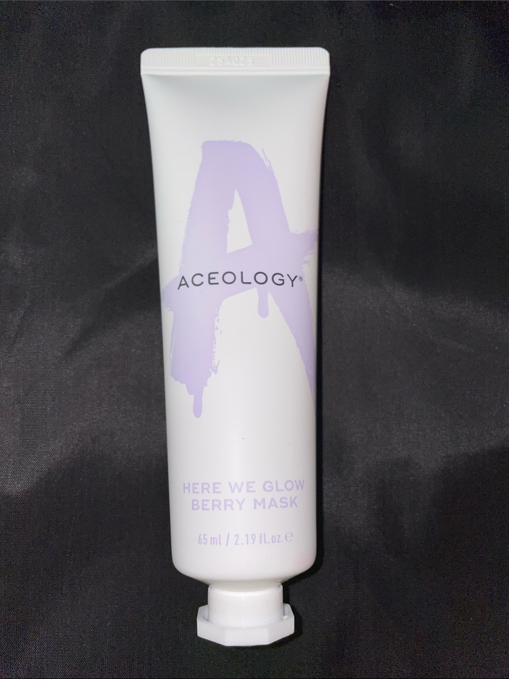 Aceology Here we glow Berry Mask NWT